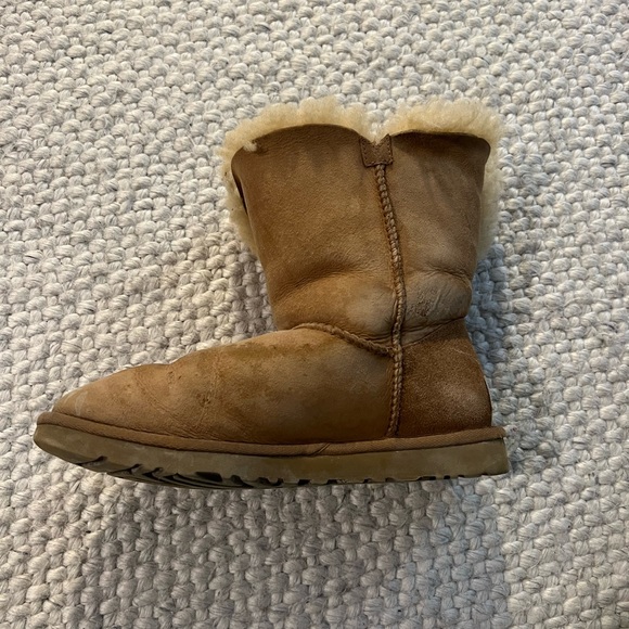 UGG Bailey Button Boots - Picture 5 of 10